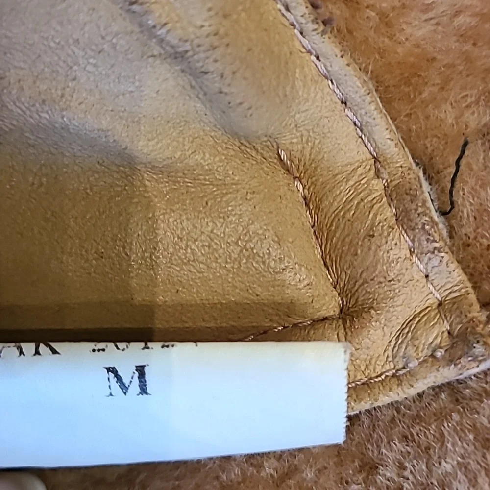 Gian Moti 100% Sheapskin Shearling coat size 38 Medium - Picture 15 of 16